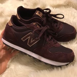 Women’s New Balance 311 sneaker
